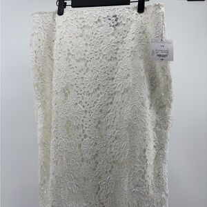 Liz Claiborne Woman's Lace Skirt White with Eyelash Hem Size 14 Lined NWT‎